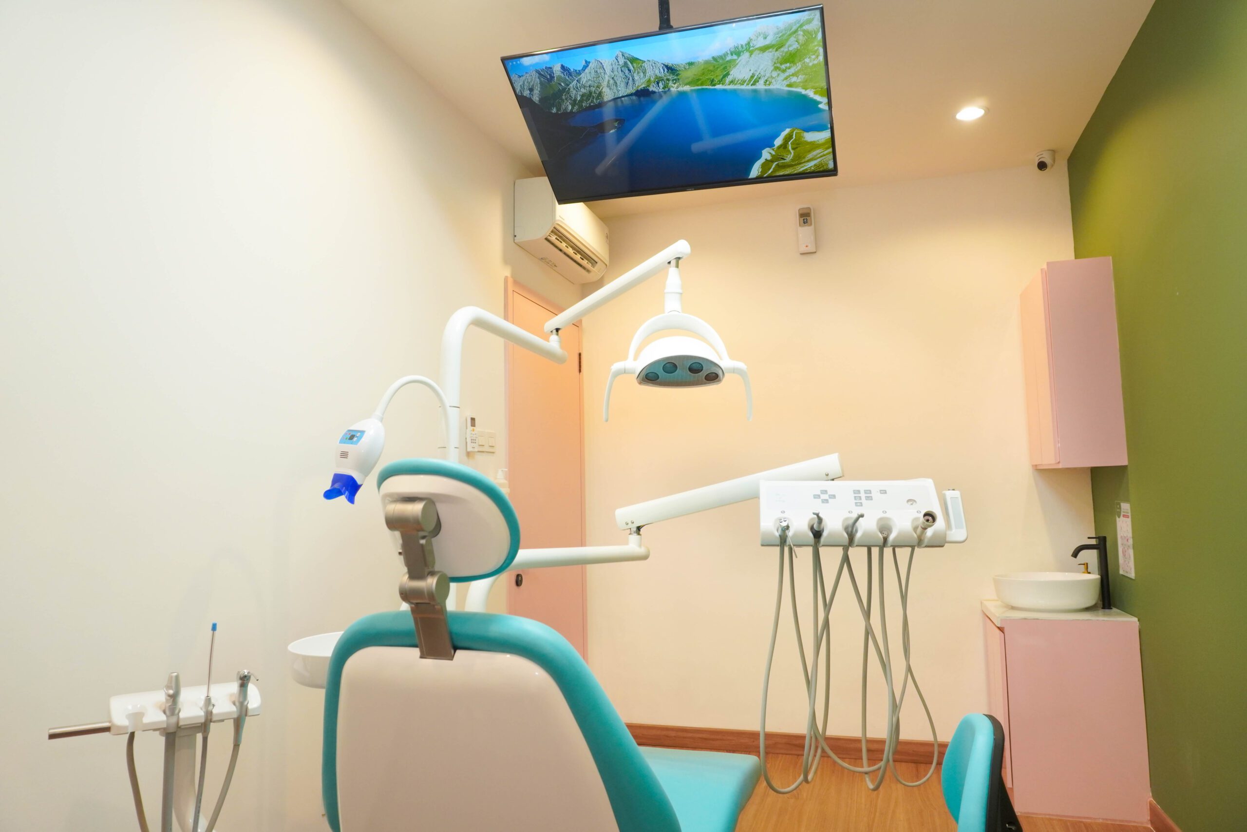 Klinik-Gigi-Satu-Dental-Sunter-Ruangan-Treatment