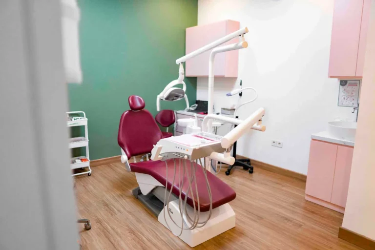 SATU Dental Clinic 4 op_room