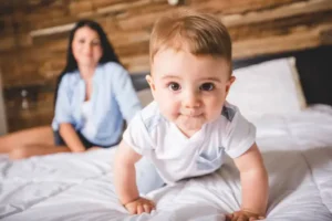 Bayi 8 Bulan Belum Tumbuh Gigi? Ayo Pelajari Penyebabnya!