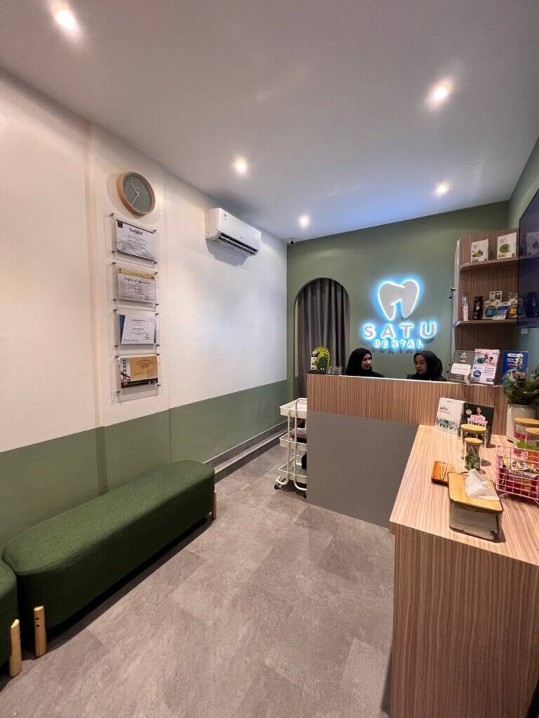 cinere lobby