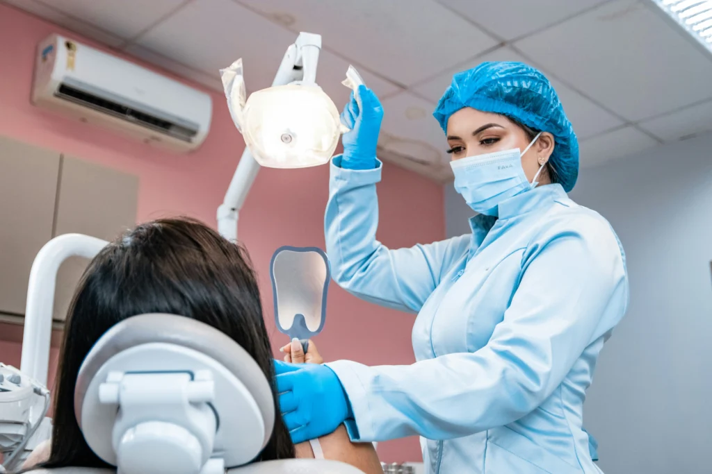 Prosedur Medis dan Tahapan Tambal Gigi Permanen Klinik Gigi SATU Dental