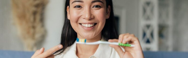 Siwak: Kegunaan dan Manfaatnya untuk Kesehatan Gigi!